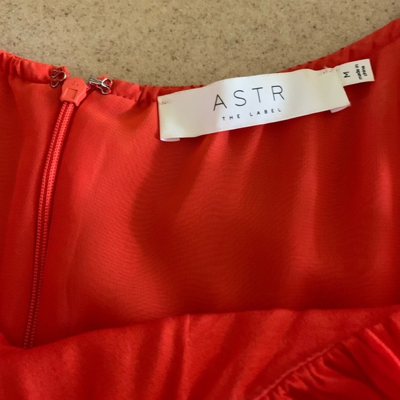 Astr The Label Nancy Dress - Atomic Orange - Picture 11 of 16